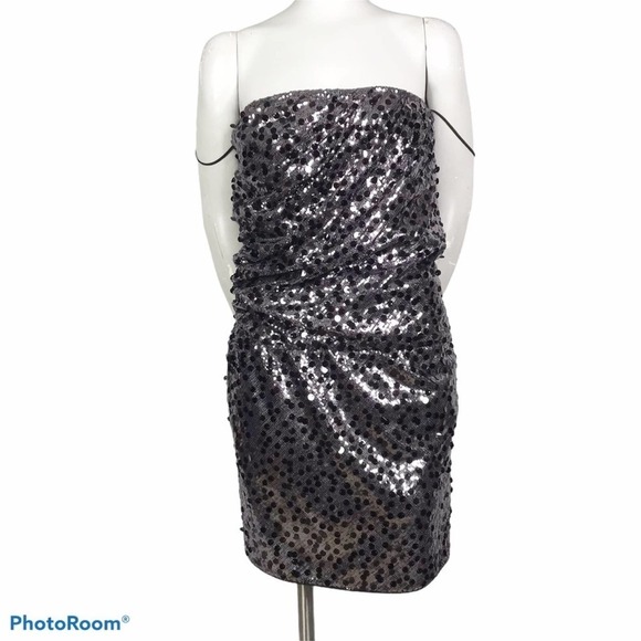 Alice + Olivia Sasha sequin strapless dress - Picture 3 of 9